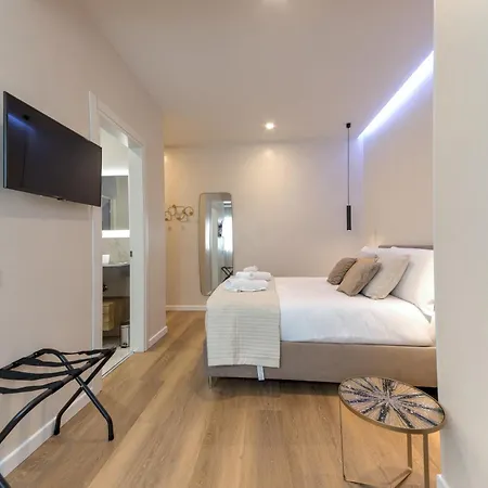 Luxury Vicino Trastevere Gh Poerio 4*