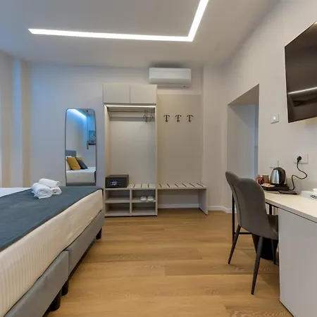 Luxury Vicino Trastevere Gh Poerio 4*