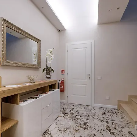 Luxury Vicino Trastevere Gh Poerio Pensionat 4*