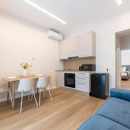 Pensionat Luxury Vicino Trastevere Gh Poerio