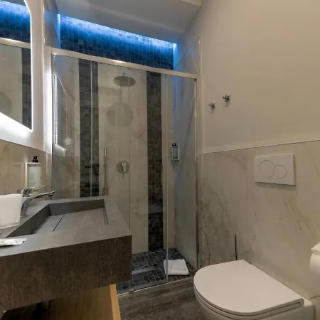 Luxury Vicino Trastevere Gh Poerio Pensionat 4*