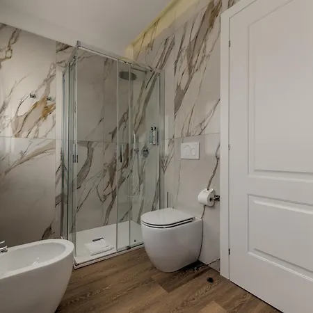 Luxury Vicino Trastevere Gh Poerio 4* Rom